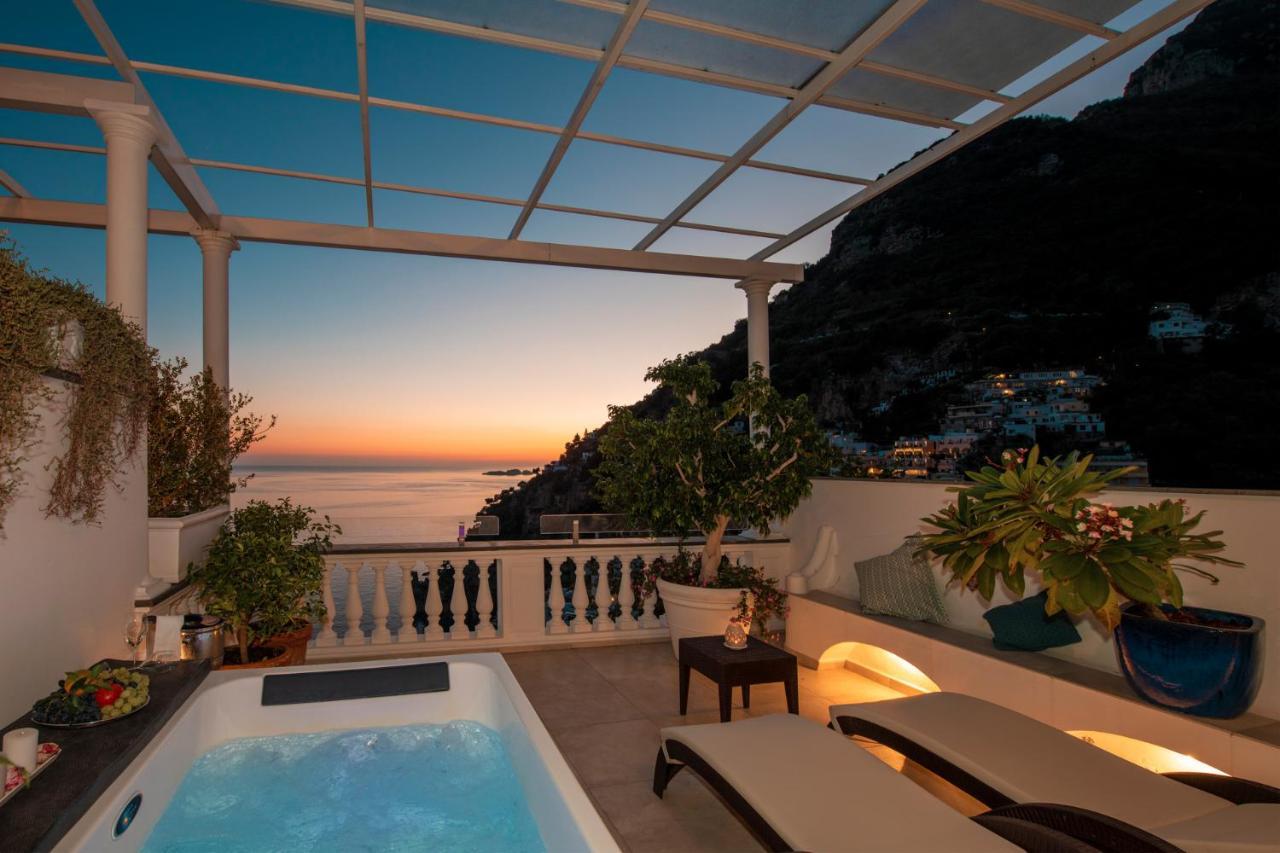 Hotel Villa Gabrisa Positano Exteriör bild