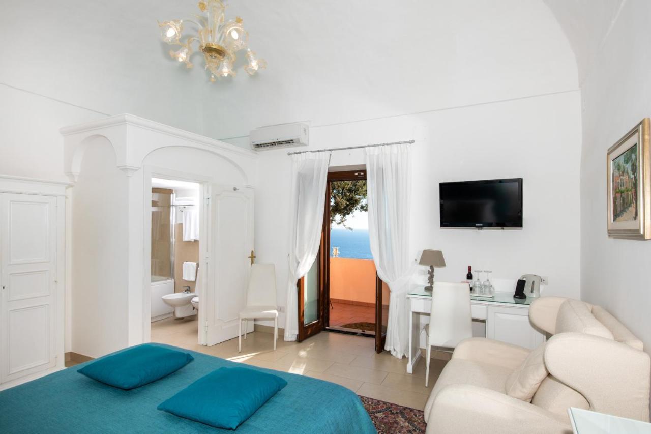 Hotel Villa Gabrisa Positano Exteriör bild