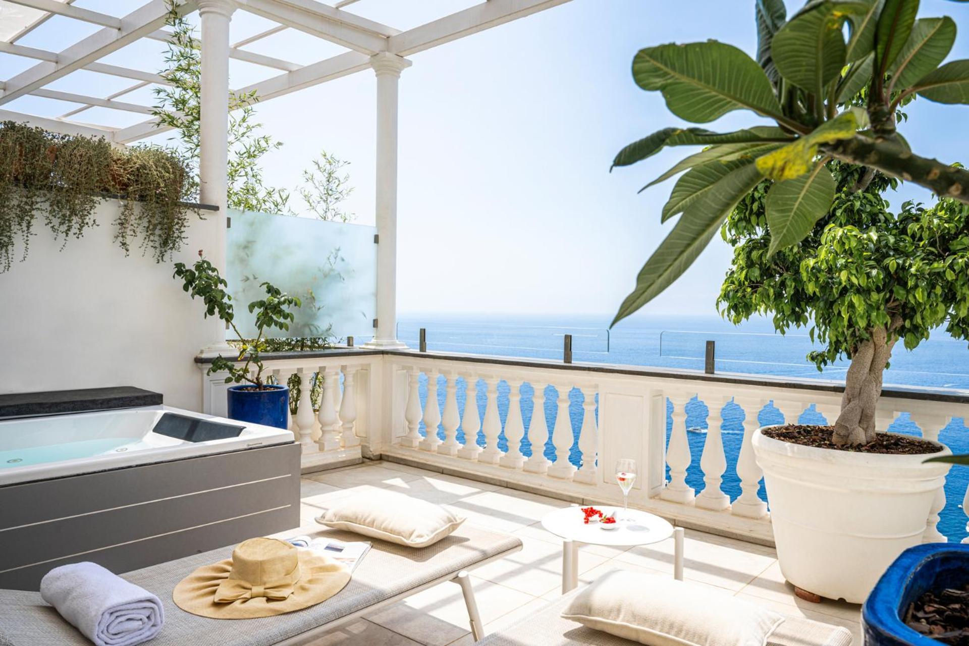 Hotel Villa Gabrisa Positano Exteriör bild