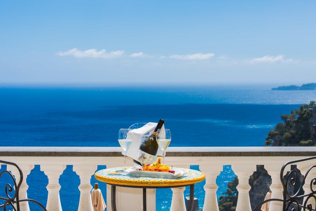 Hotel Villa Gabrisa Positano Exteriör bild