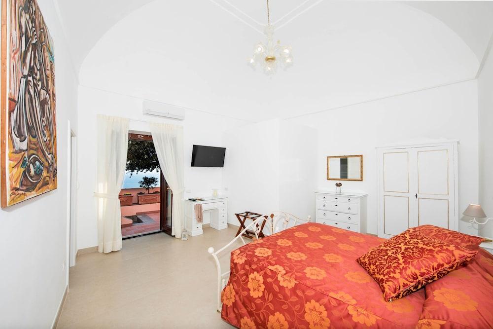 Hotel Villa Gabrisa Positano Exteriör bild